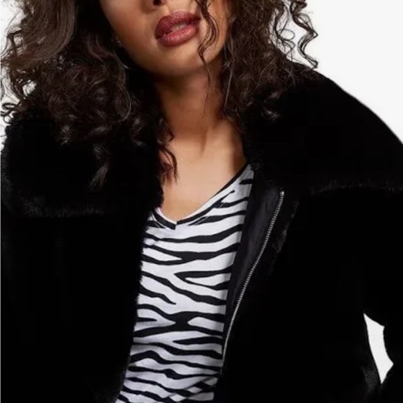 NWT $169 size XS/S faux fur black New York & Co jacket - Picture 7 of 12